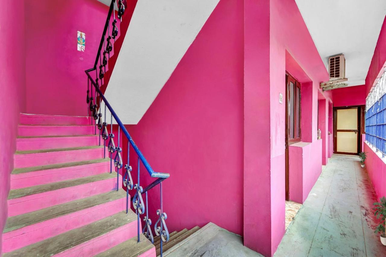 Hotel O Arunachala Guest House Near Pvr Spi Palazzo เชนไน ภายนอก รูปภาพ